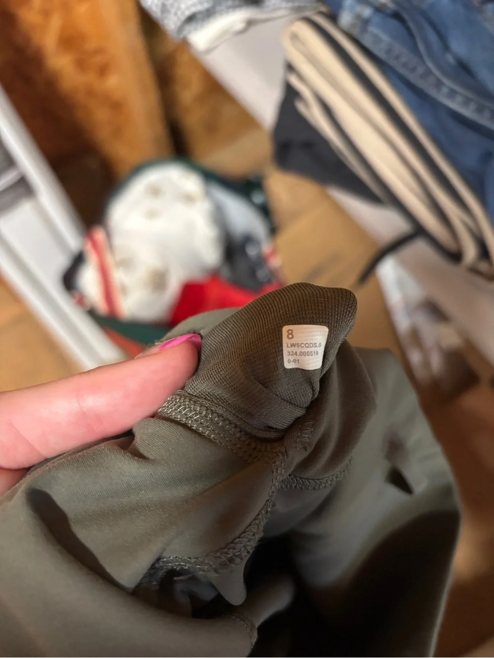 Lululemon High-Waist Olive Green Align Active Leggings - Picture 3 of 7